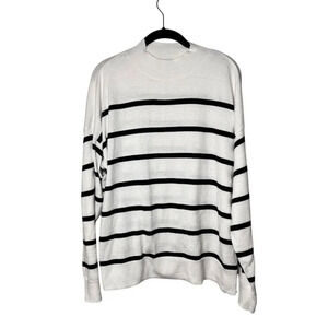 Old Navy Women's XL Black Striped Crew Neck Pullover Sweater Casual